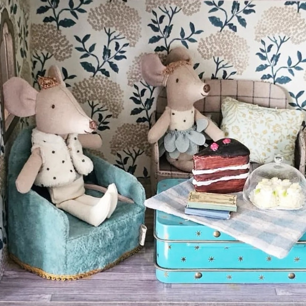 Retired Maileg Royal Twins Mice, Little sister and brother in Box​ - Picture 4 of 15